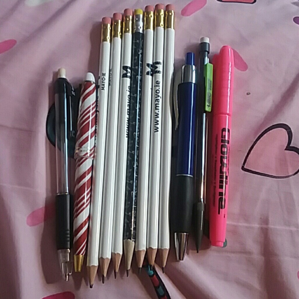 School Supplie Lot